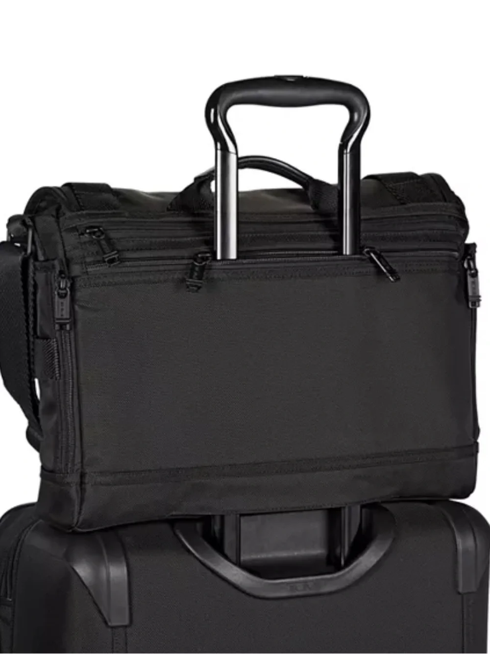 Tumi Alpha Bravo Foster Ballistic Nylon With Lea Trim Messenger Briefcase Bag